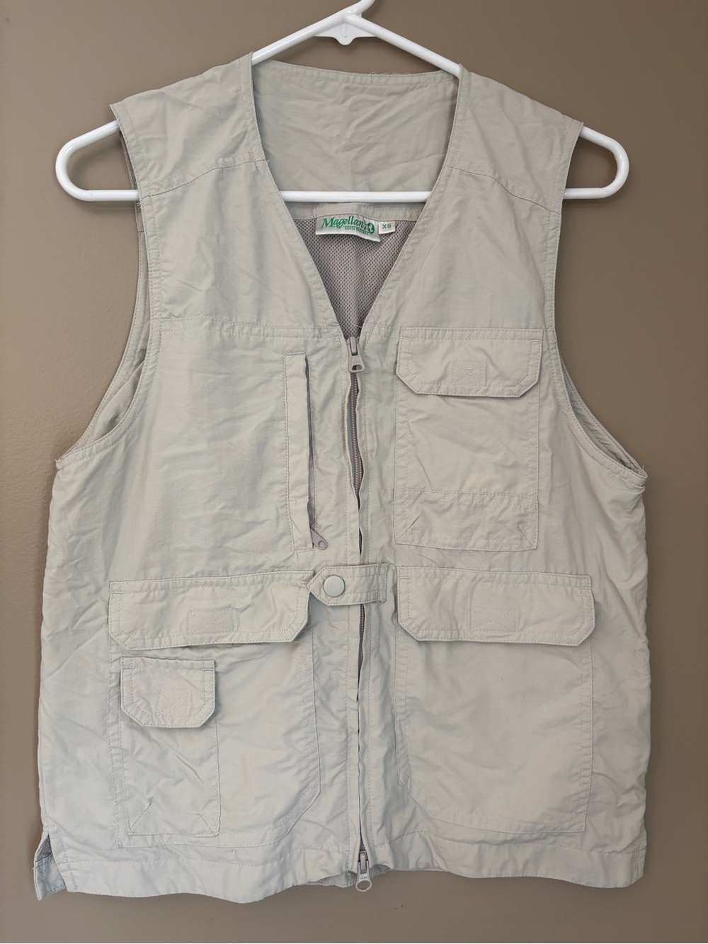 Magellan's XS Tan Multi-Pocket Travel Outdoor Vest